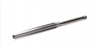 Gwintownik trapezowy metryczny 18x3 lewy